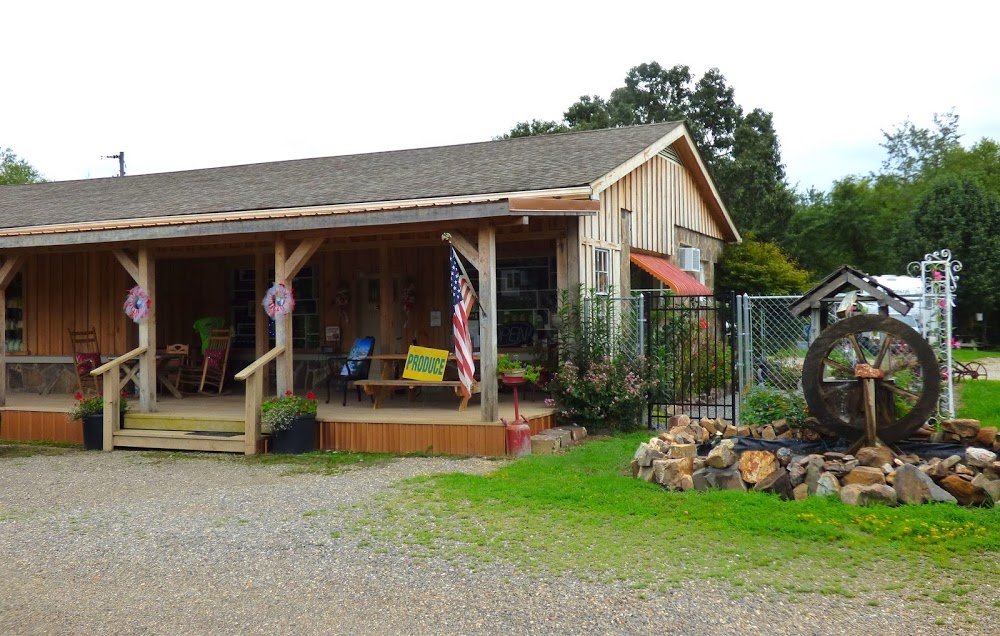 Marilyn’s RV Park & Old Country Store
